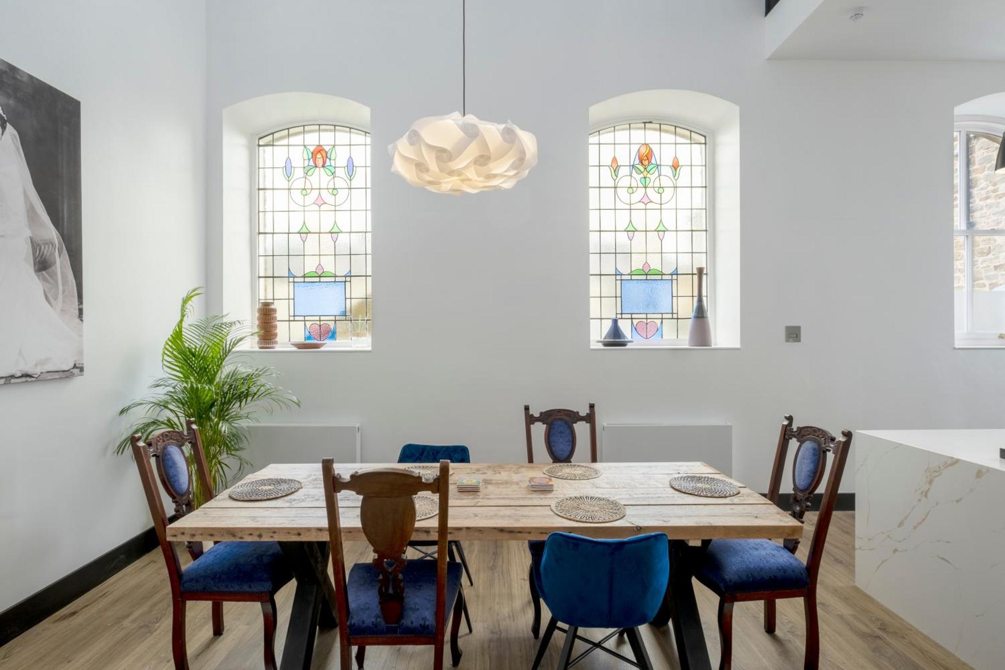 East View House, Stunning Chapel Conversion Holiday home *